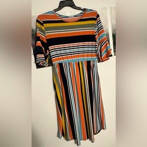 Egs California dress with pocket’s Size 16 Striped Dress- soft!!